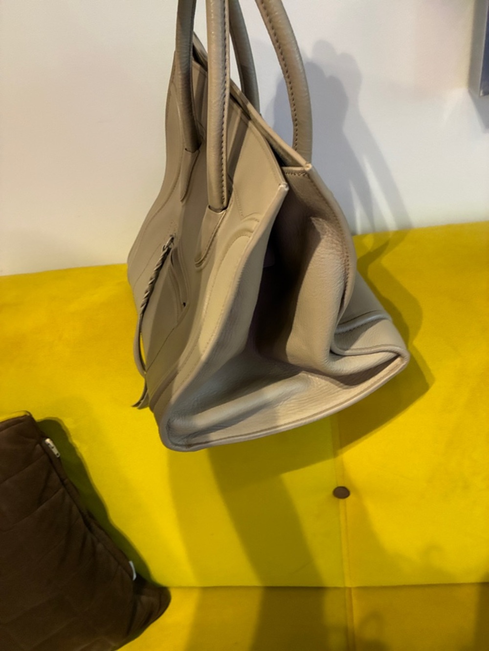 Celine Taupe Pebbled Leather phantom bag- authentic and good condition - Picture 7 of 9